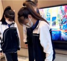 【调教视频】【CN足彩馆】学生主踩踏踢踹老师狗