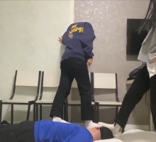 三个素人女孩的人体擦鞋机 ACYC-2839