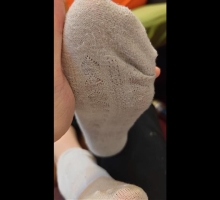 【啦啦啦】素人小灵S的暴力虐裆跳踩78667