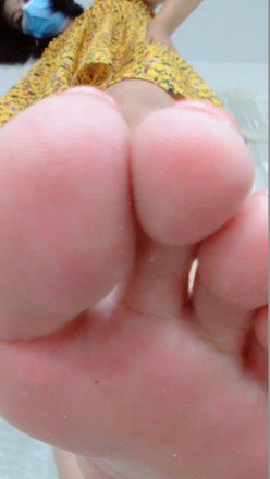 195909f5zb94f54zv4c52s.jpg 195909f5zb94f54zv4c52s.jpg