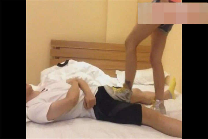 132406kw6c9twmnqeqorez.jpg 132406kw6c9twmnqeqorez.jpg