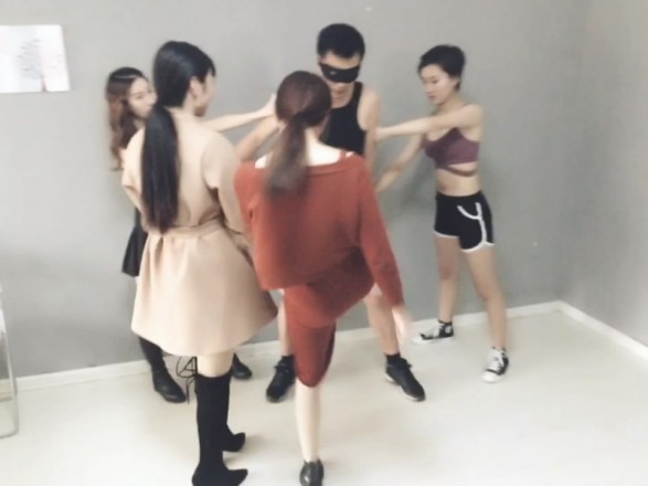 174715bedg77goxgoa38in.jpg 174715bedg77goxgoa38in.jpg