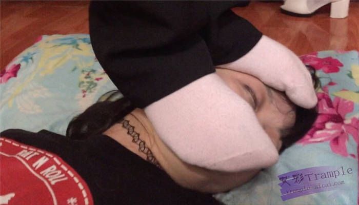 235438b5v6s86c7i2li1ll.jpg 235438b5v6s86c7i2li1ll.jpg